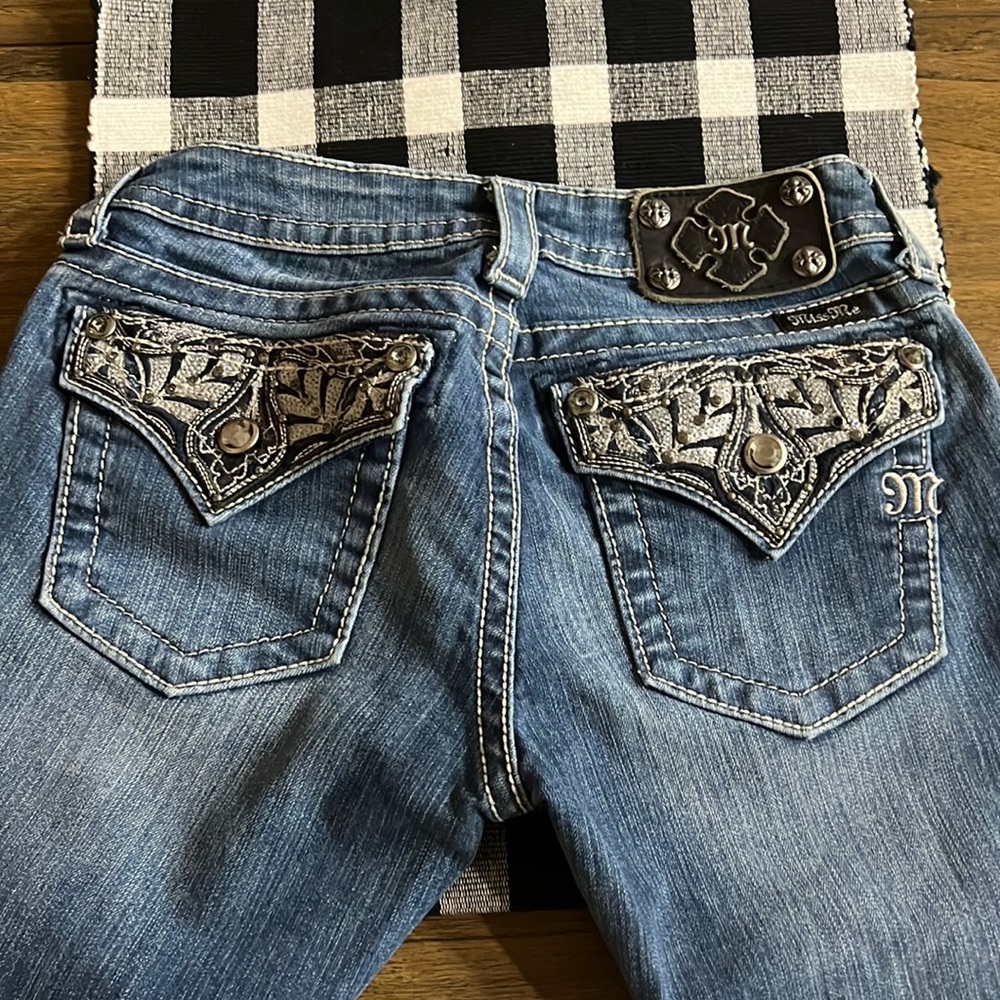 Miss Me boot cut  jeans size 26